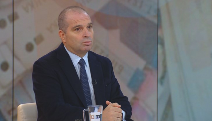 Връщаме на Европейската комисия пари, които са ни предоставени, защото не успяваме да ги усвоим, коментира бившият регионален министър Връщаме на Европейската комисия пари, които са ни предоставени, защото не успяваме да ги усвоим, коментира бившият регионален министър