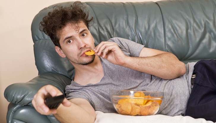 Почти половината от младежите, регистрирани в бюрата по труда в цялата страна са без образование