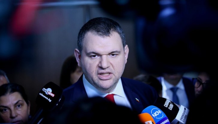 Според разследване само между месеците март и юли 2023 рафинерията на „Лукойл“ е изнесла около 3 милиона барела горива, произведени от руски петрол Според разследване само между месеците март и юли 2023 рафинерията на „Лукойл“ е изнесла около 3 милиона барела горива, произведени от руски петрол