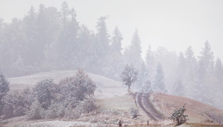 По високите места вече има сняг По високите места вече има сняг