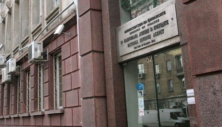 В борбата с нарушителите на пътя се включват и камерите на тол системата, които ще заснемат каралите с превишена скорост В борбата с нарушителите на пътя се включват и камерите на тол системата, които ще заснемат каралите с превишена скорост