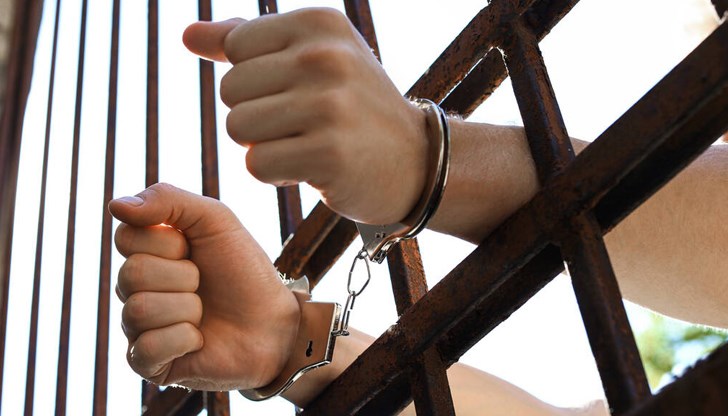 Задържаният е извършил две измами в България и една в Гърция Задържаният е извършил две измами в България и една в Гърция