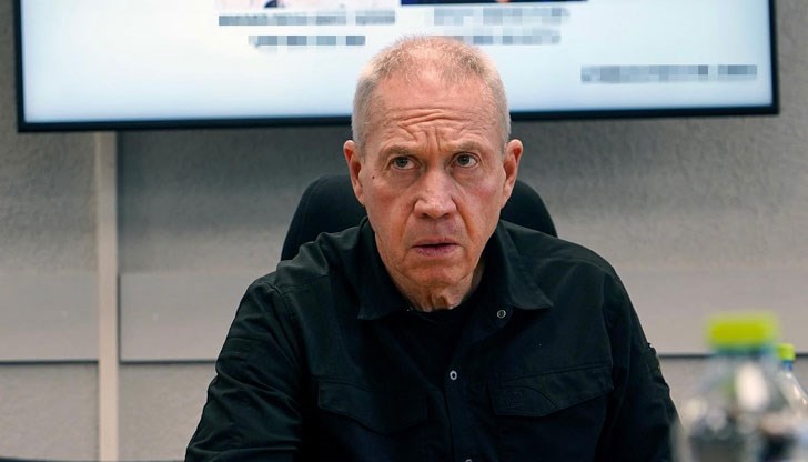 Йоав Галант предупреди ливанската шиитска групировка "Хизбула“ да не ескалира боевете по ливанско-израелската граница Йоав Галант предупреди ливанската шиитска групировка "Хизбула“ да не ескалира боевете по ливанско-израелската граница