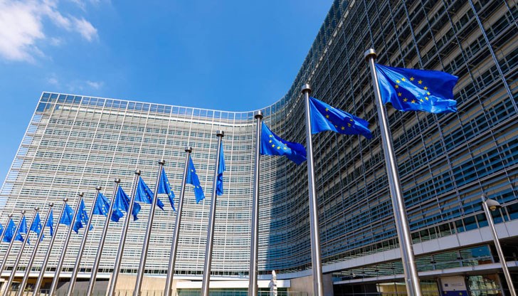 Безвъзмездните средства паднаха от 6.3 милиарда евро на 5.7 милиарда евро