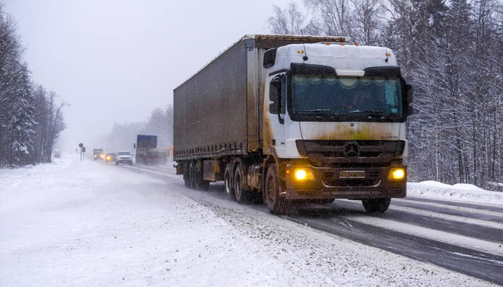 В почти всички населени места в областта вече е възстановено и електрозахранването
