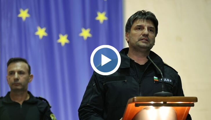 Отстранени от длъжност са един командир на отделение и двама старши полицаи, поясни директорът на СДВР