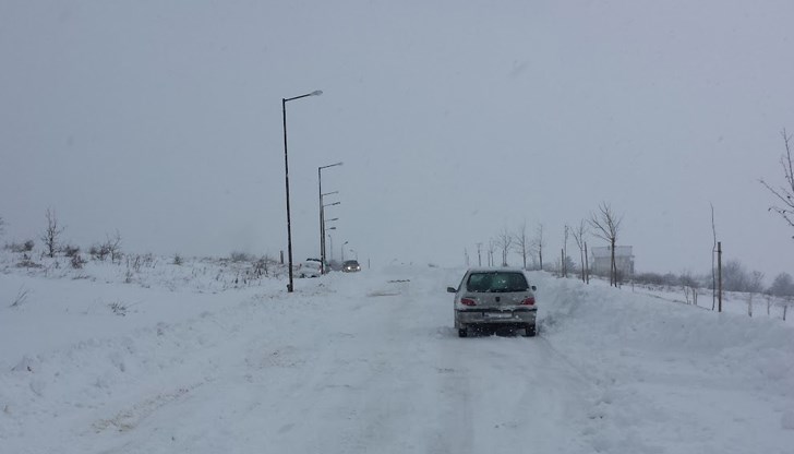 В Североизточна България все още има непроходими пътища
