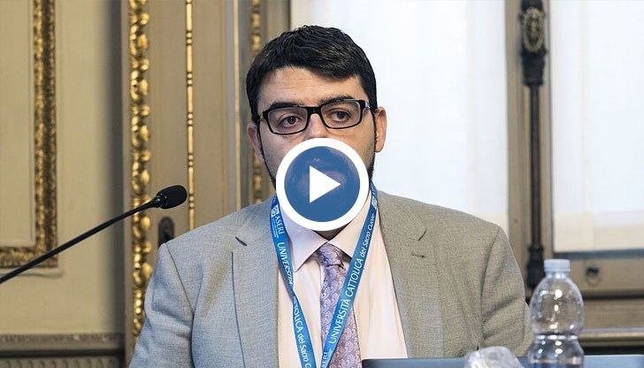 Рафинерията в Бургас е заобиколила петролното ембарго на Европейския съюз. По този начин Русия е спечелила 1 милиард евро, обясни той