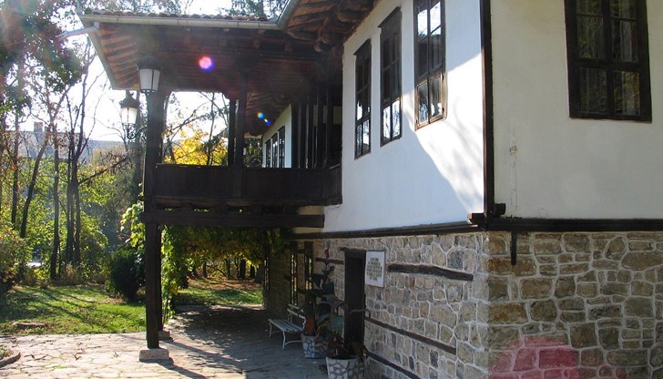 Ценни експонати били изнасяни от Военно-историческия музей в продължение на години