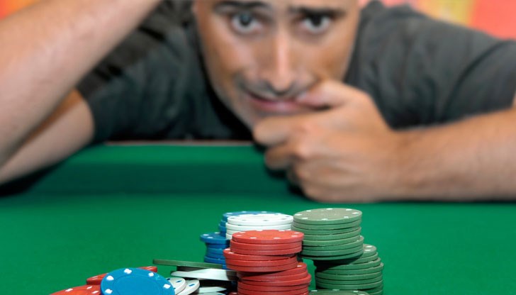 Искане за вписване в регистъра може да подаде всеки, който смята, че не успява да контролира времето, прекарано в хазартни игри и средствата, които изразходва за участие в тях