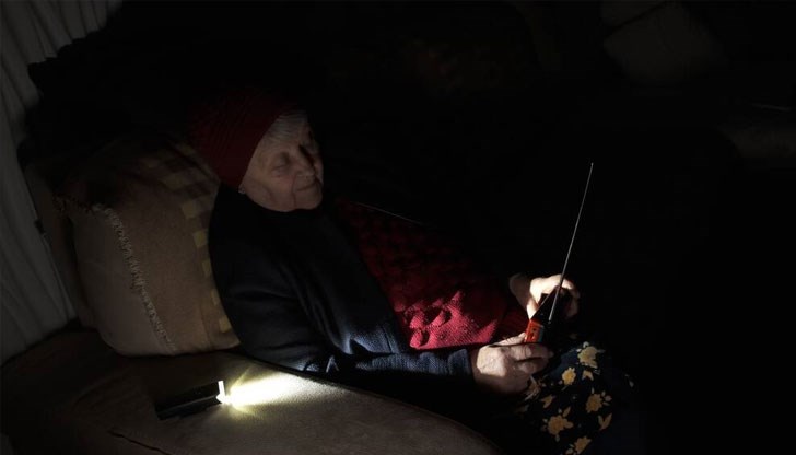 Хората нямат връзка с близките си