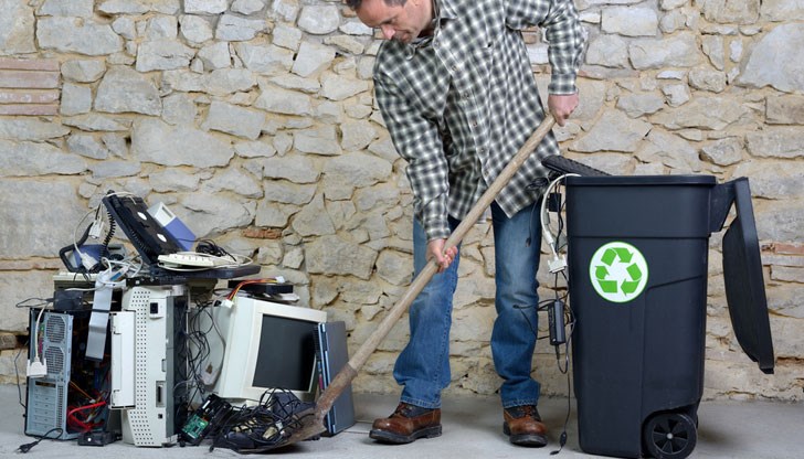 Едва 3,4 процента от българите са занесли за рециклиране ненужните им персонални компютри