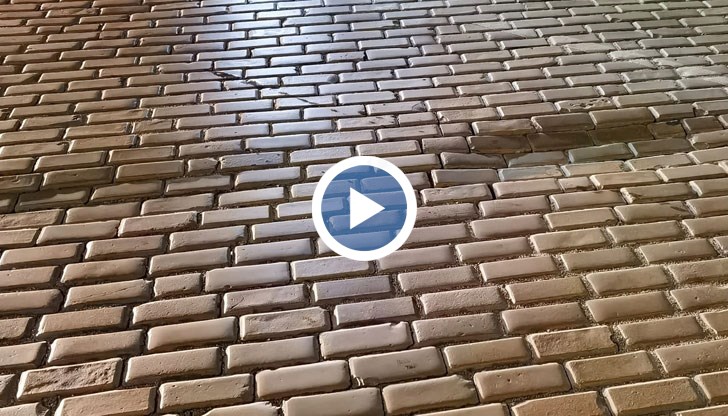 Има пропадане и разместване на настилката на места