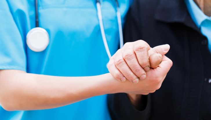 Най-остър е недостигът на психиатри, специалисти по вътрешни болести, онколози и медицински сестри Най-остър е недостигът на психиатри, специалисти по вътрешни болести, онколози и медицински сестри