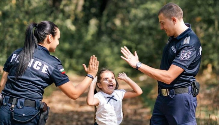 За първи път празникът на българската полиция се чества на 21 ноември 1924 година За първи път празникът на българската полиция се чества на 21 ноември 1924 година