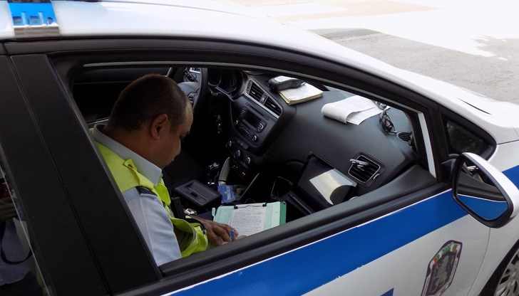 Шофьор с отнета книжка е заловен в Русе
