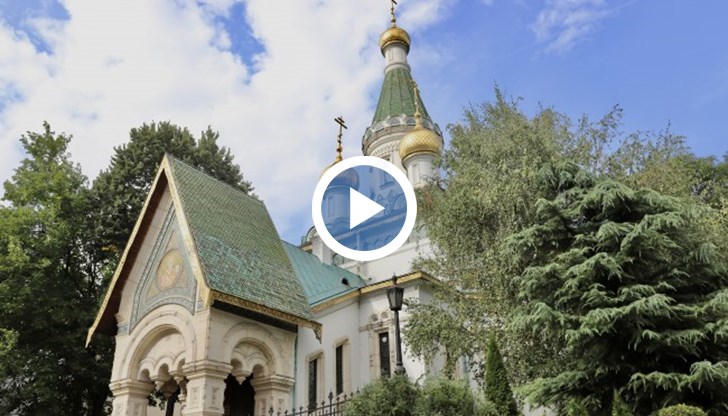 Днес е първата литургия