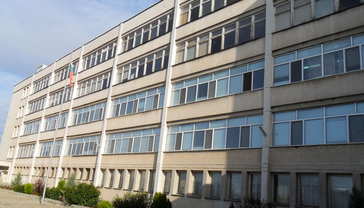 Директорът: Е, нали не са убили никого