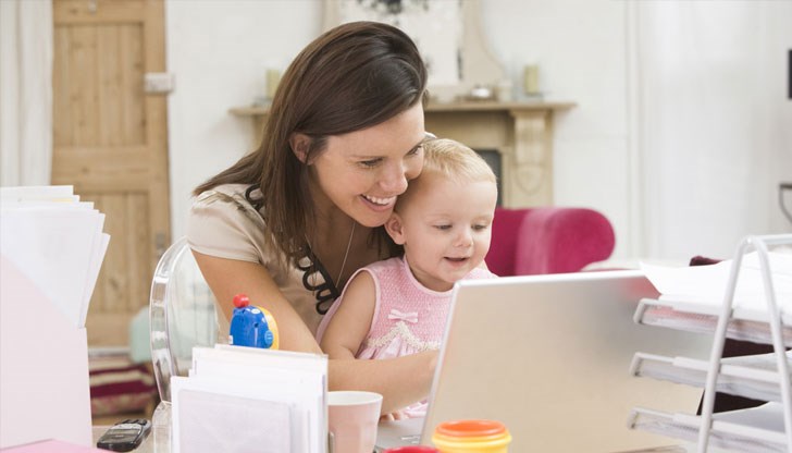 Догодина минималната работна заплата ще скочи на 933 лева, но майчинството няма да се актуализира