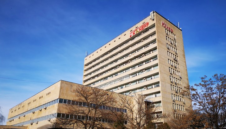 Тези жени нямат сърце. Не бива да работят с деца. Всичките набурсучени, темерутести, питаш нещо ти отговарят сякаш си парцал Тези жени нямат сърце. Не бива да работят с деца. Всичките набурсучени, темерутести, питаш нещо ти отговарят сякаш си парцал