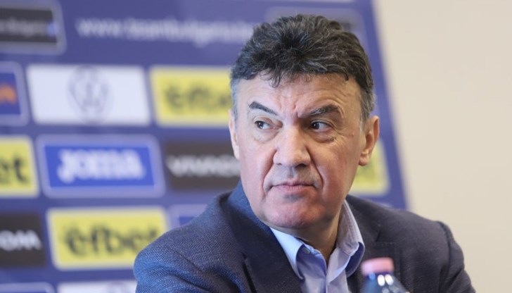 Българският футбол си завъди месия – несменяемият и недосегаем началник на БФС