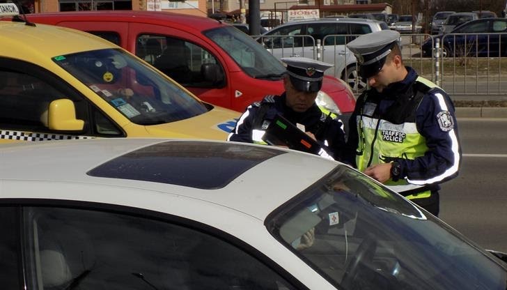 Полицаи от Второ РУ са установени водачи, управлявали автомобили без регистрация или с прекратена регистрация
