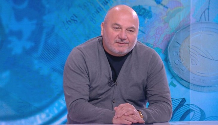 Българският бюджет има структурен проблем и това е последните три години, смята финансистът