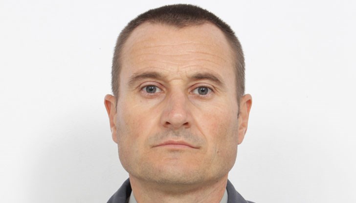 Военният се разби с мотопарапланера си заради подгънато меко крило. Бият му адреналин, но издържа жив само до болницата