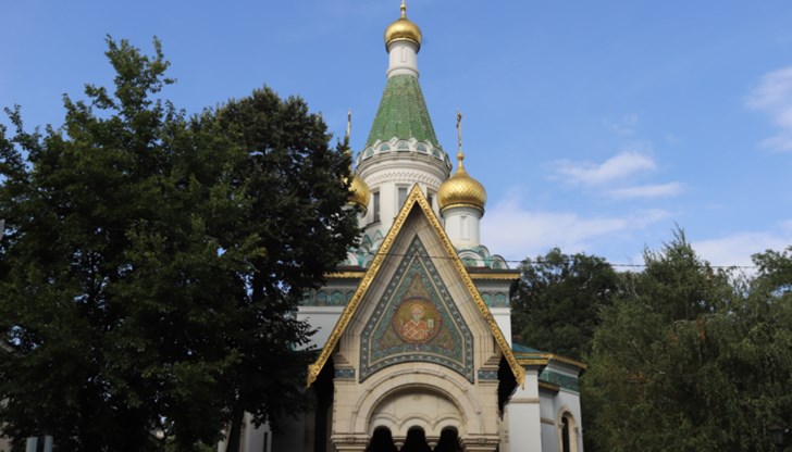 Руската православна църква отваря в петък, а в неделя ще е първата литургия