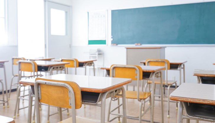 Онлайн обучението ще засегне както класните, така и извънкласните дейности