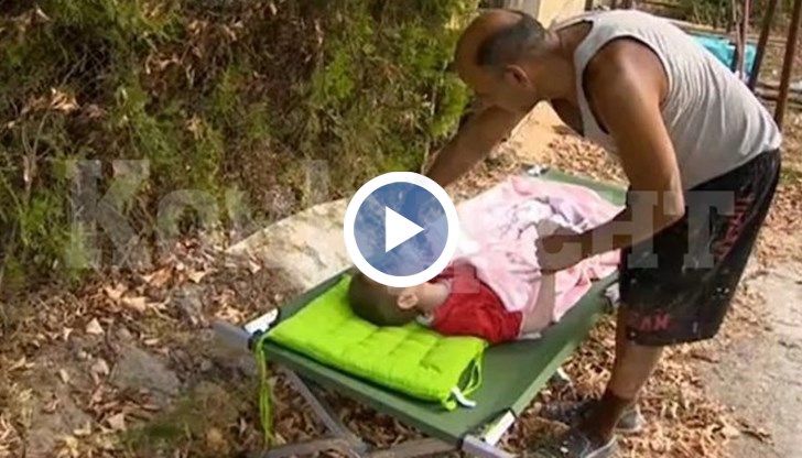 Вълна от съпричастност към бащата, който сам отглежда детето си във врачанското село Мраморен