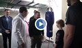 Зеленски посети засегнати от войната деца в украинска болница