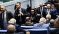"Комунисти, фашисти и башибозук режат Конституцията": Бойкот от "Възраждане" и ИТН