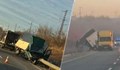 Камион се вряза в мантинела край Шумен