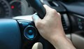 Хванаха 15-годишно момче да шофира мощен автомобил в София