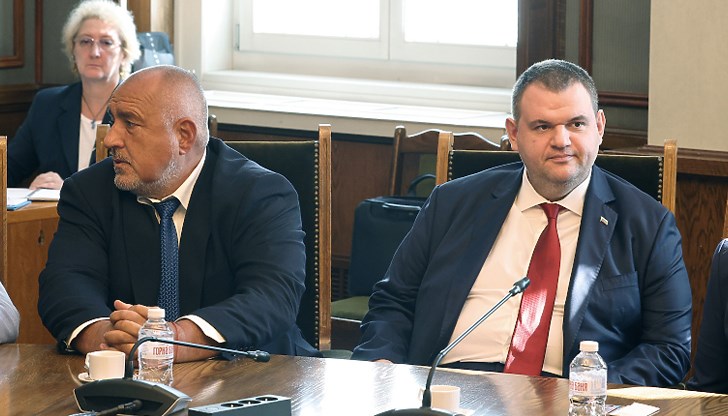 "Сглобката" има страхове, че наближава финалният ѝ момент "Сглобката" има страхове, че наближава финалният ѝ момент