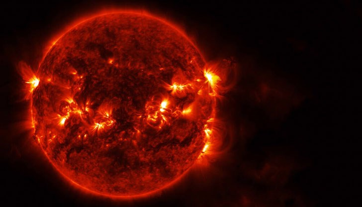 На всеки 11 години магнитните полета на Слънцето се обръщат – феномен, който съвпада с повишаването на активността на звезда