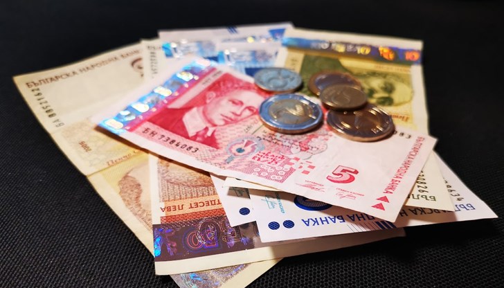 Нараства делът на хората, които могат да посрещнат със собствени средства неочаквани разходи в размер до 500 лева Нараства делът на хората, които могат да посрещнат със собствени средства неочаквани разходи в размер до 500 лева