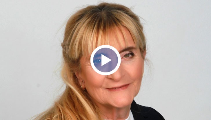 Разказ на учителката, която писа на Николай Денков, за да потегли влак с ученици