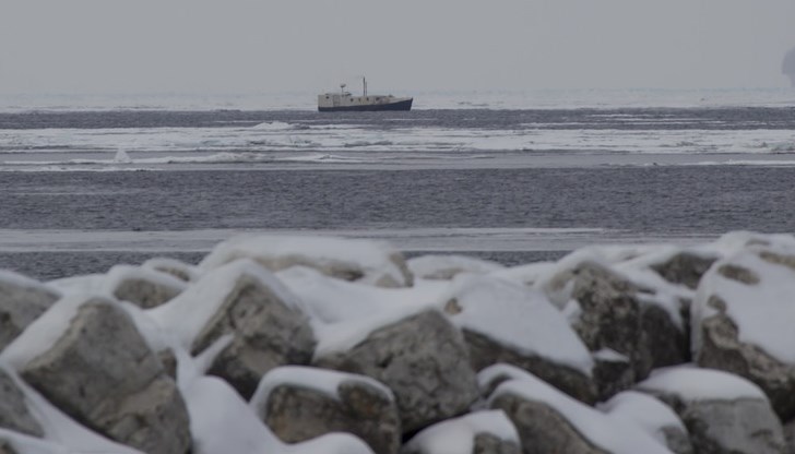 Причината са силни морски бури
