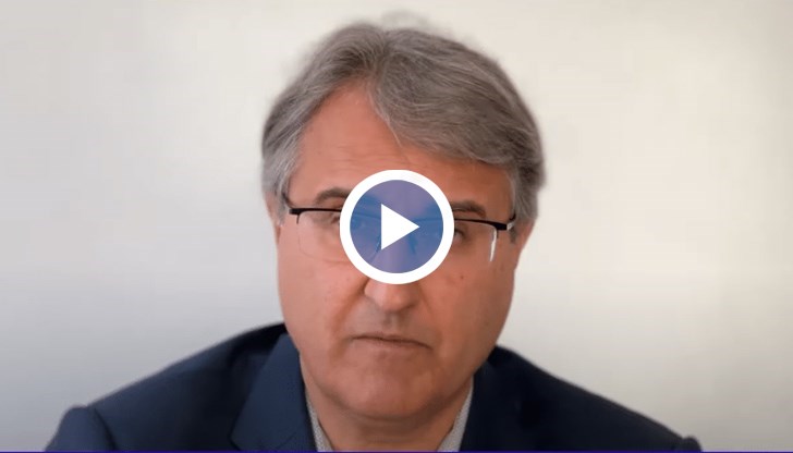 По думите му със забраната за внос на руски нефт половината от компанията става ненужна