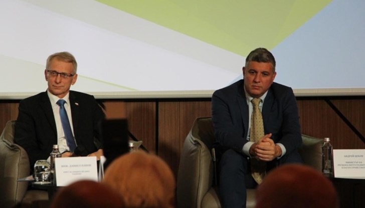 Сред ключовите инвестиции е магистралата между Русе и Бяла, заяви регионалният министър