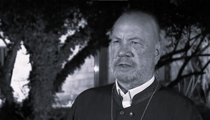 Заслугите на отец Боян Саръев през последните над 30 години към Православието в Родопите са огромни