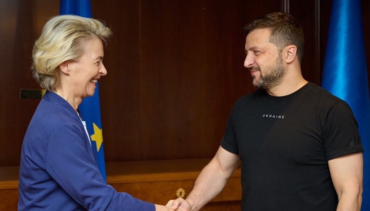 Фон дер Лайен призова за осигуряване на постоянна финансова помощ от ЕС за Киев