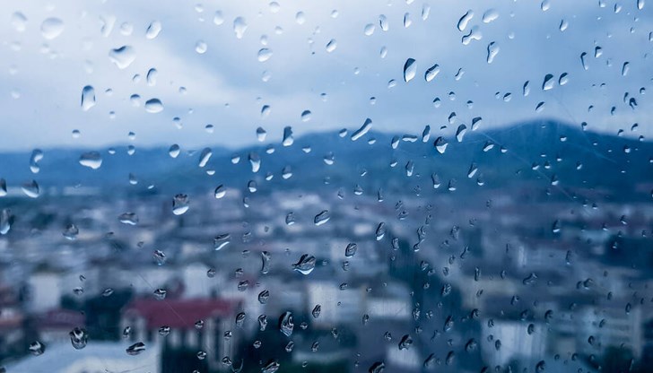 Валежите продължават и в четвъртък Валежите продължават и в четвъртък