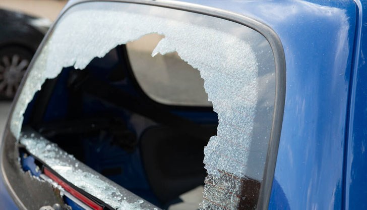 ОД МВР - Русе търси извършителя на посегателството / снимката е илюстративна / ОД МВР - Русе търси извършителя на посегателството / снимката е илюстративна /