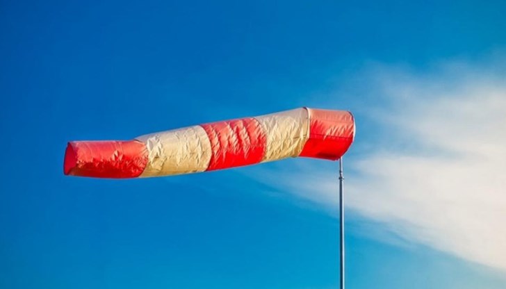 През уикенда ще бъде необичайно топло за сезона През уикенда ще бъде необичайно топло за сезона