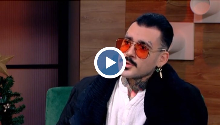 Новата песен на изпълнителя се нарича "Давам" и е първият му самостоятелен проект