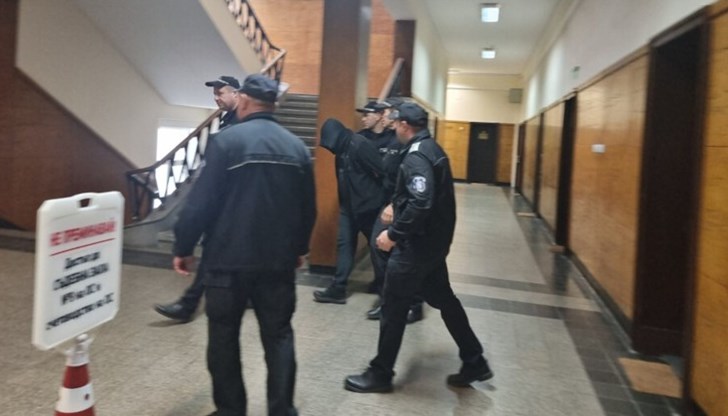 Петър Иванов заяви в съда, че съжалява за това недоразумение, което се е получило