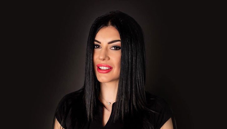 Простреляната жена все още е в Интензивното отделение на болница "Канев"